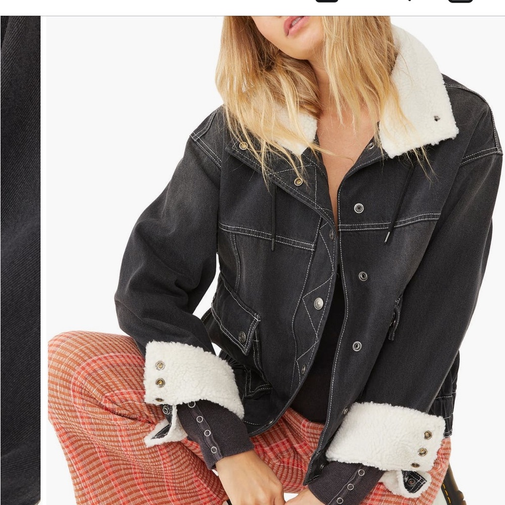 We The Free People  Black  denim bomber Jacket with faux sherpa collar L